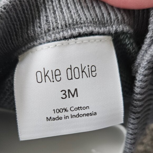 Baby boy bundle 3 mos. 8-12.5lbs. Holiday/Winter 5pcs. okie dokie NWT - Picture 10 of 10